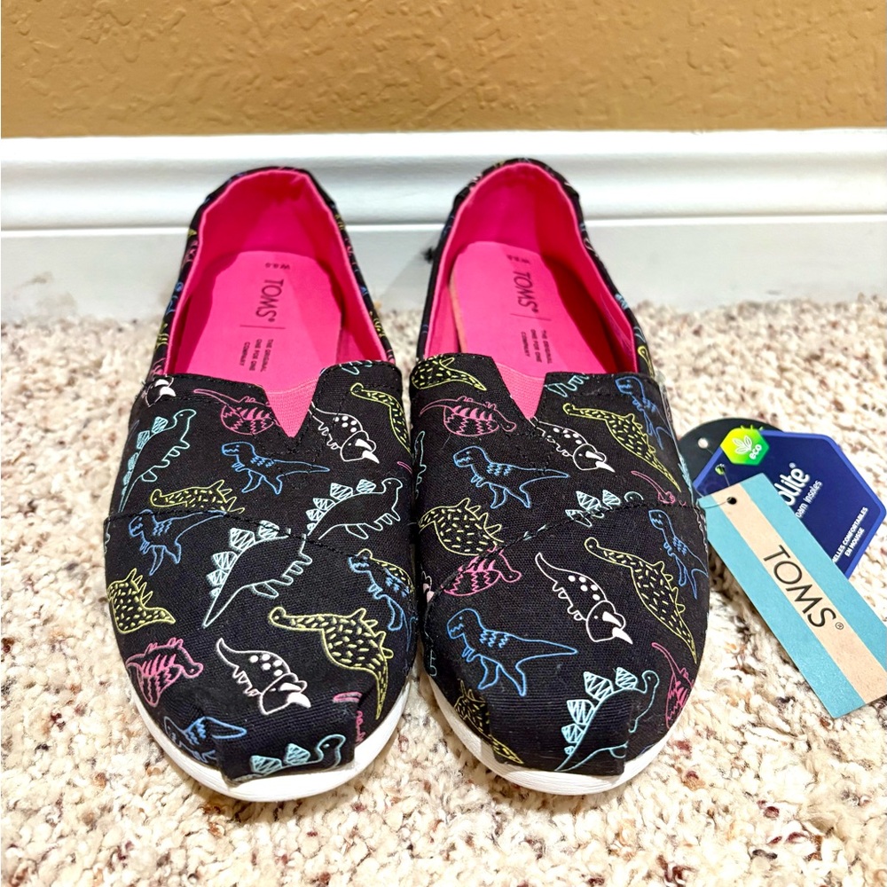 TOMS Womens Alpargata Glow in the Dark Black Dinosaur Print Canvas Shoes